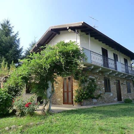 Casale Cadeloro Villa Nebbiuno Ngoại thất bức ảnh