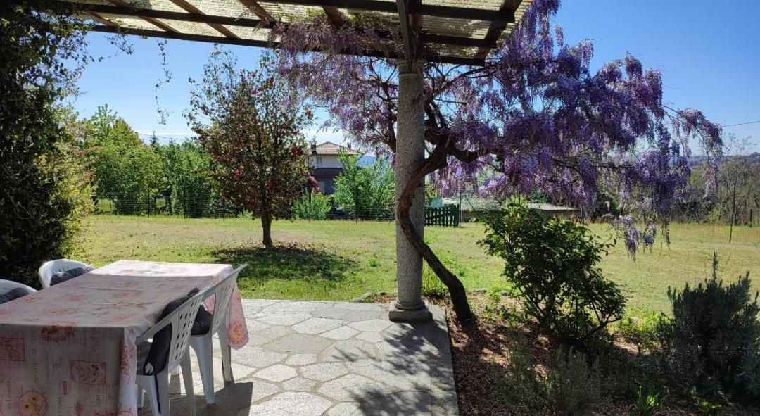 Casale Cadeloro Villa Nebbiuno Phòng bức ảnh